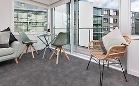 Qv Cosy In The Viaduct